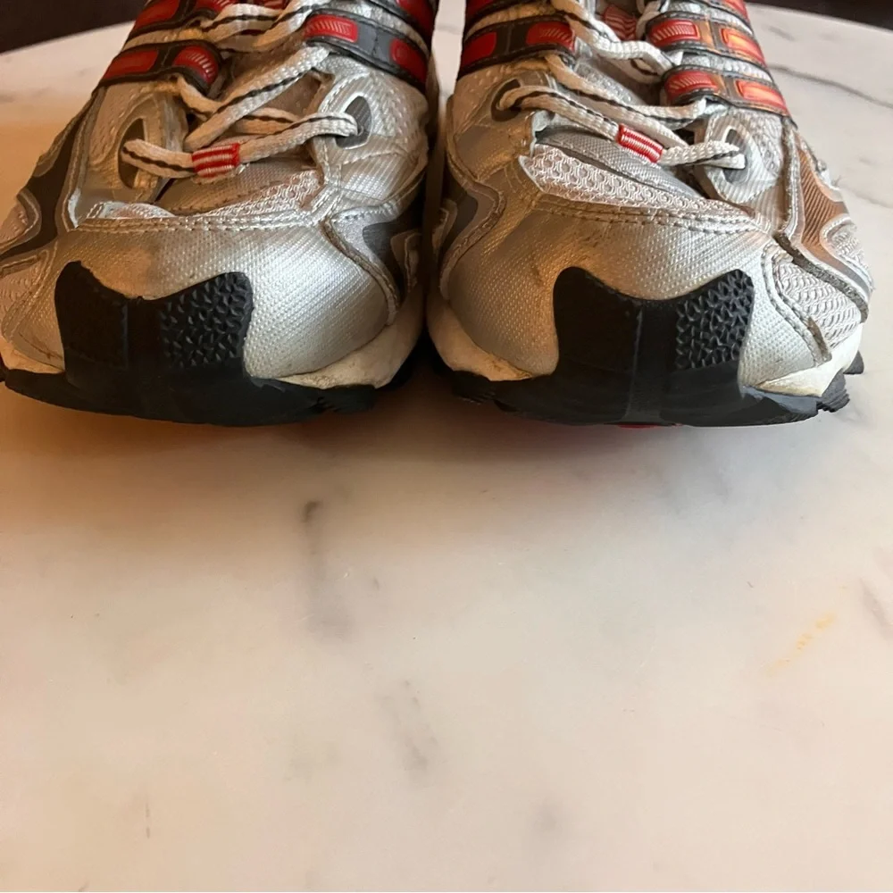 Adidas Falcon Adiprene Women's Silver &‎ Red Running Shoes size 7.5